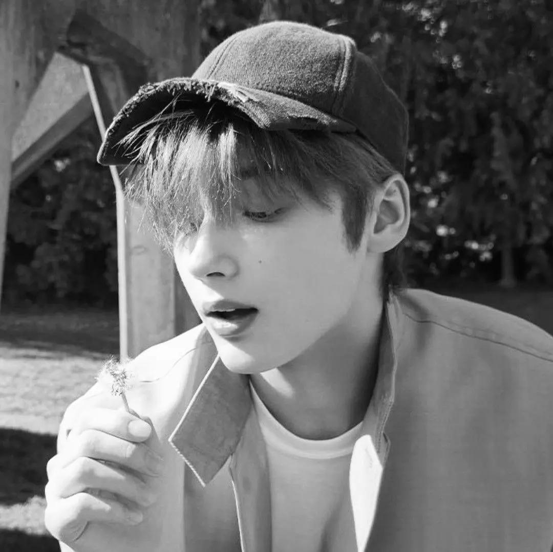 Hueningkai thumbnail