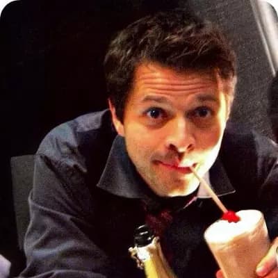 Castiel Novak | • ✿ thumbnail