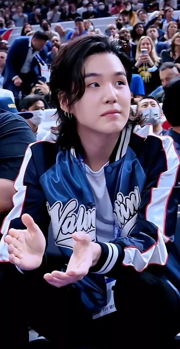 Min Yoongi thumbnail