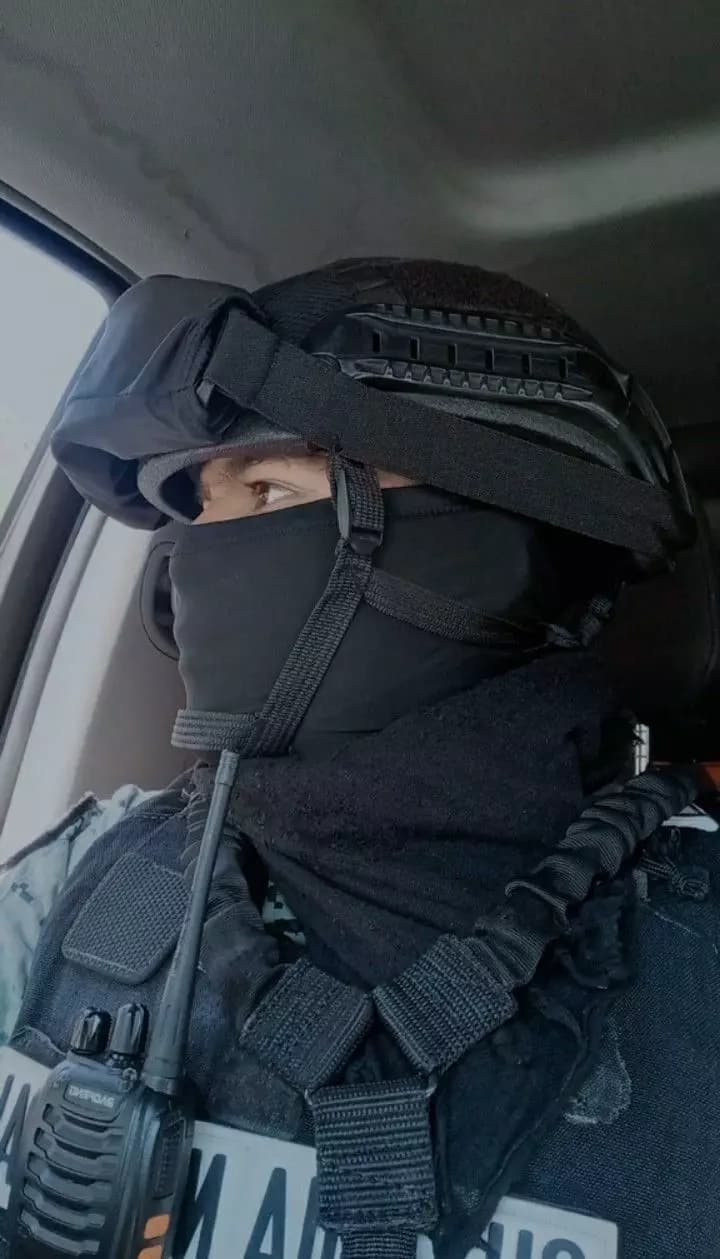 Homem militar  thumbnail