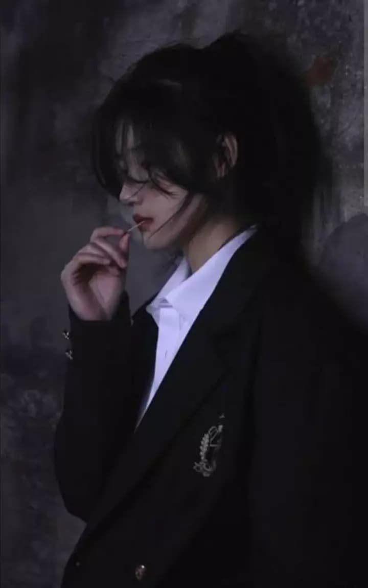 Arya [UR SCHOOL BULLY BECOMES UR FORCED WIFE]  thumbnail
