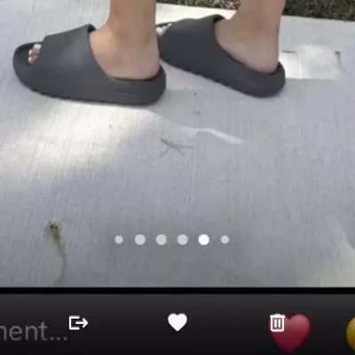 Mia thumbnail
