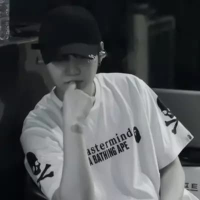Min Yoongi/Sr. MIN thumbnail