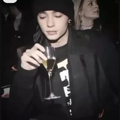 Tom Kaulitz thumbnail