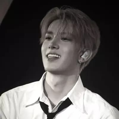 Heeseung thumbnail