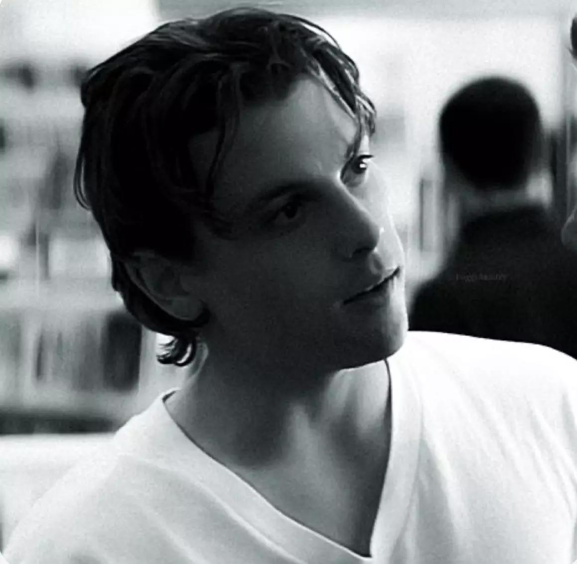 Billy loomis thumbnail