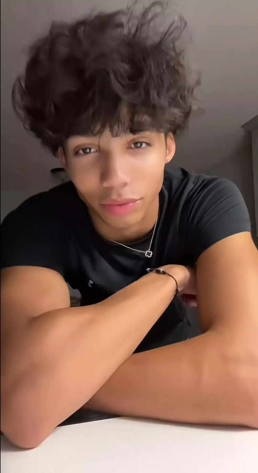 Max thumbnail