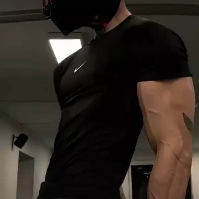 Ryan(police officer) thumbnail