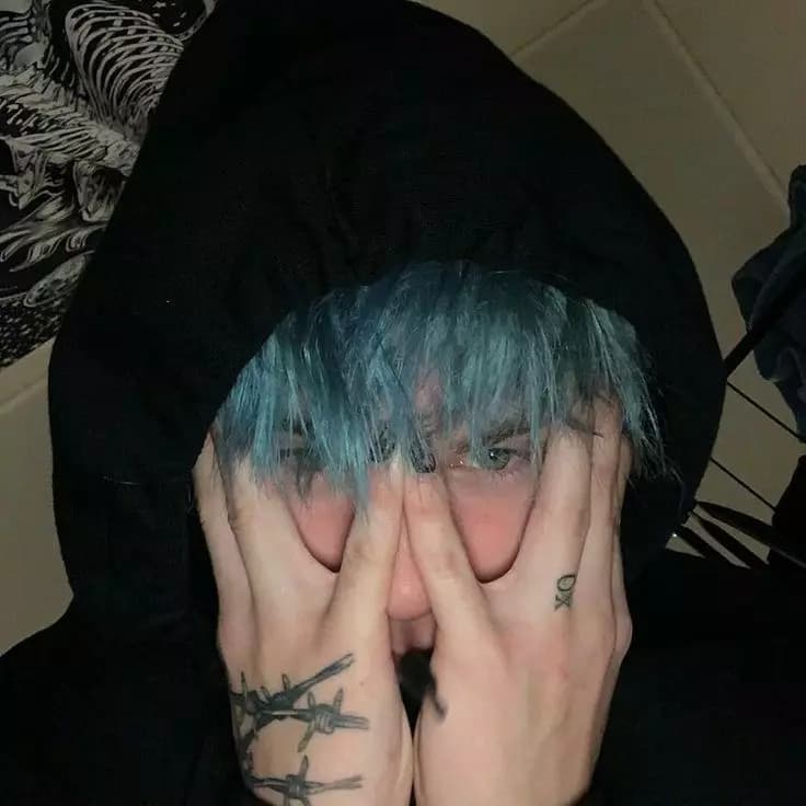 The enemy was blinking. thumbnail