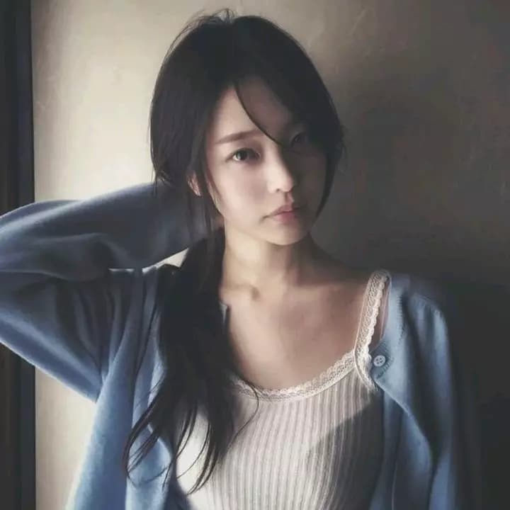 Jenni thumbnail