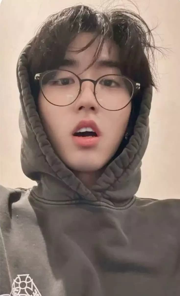 Han Jisung thumbnail