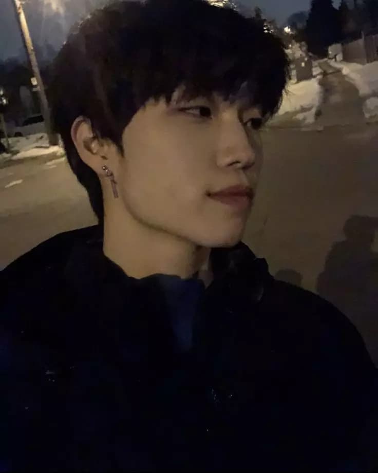 𝗝𝗼𝗻𝗵𝘆𝘂𝗻 thumbnail