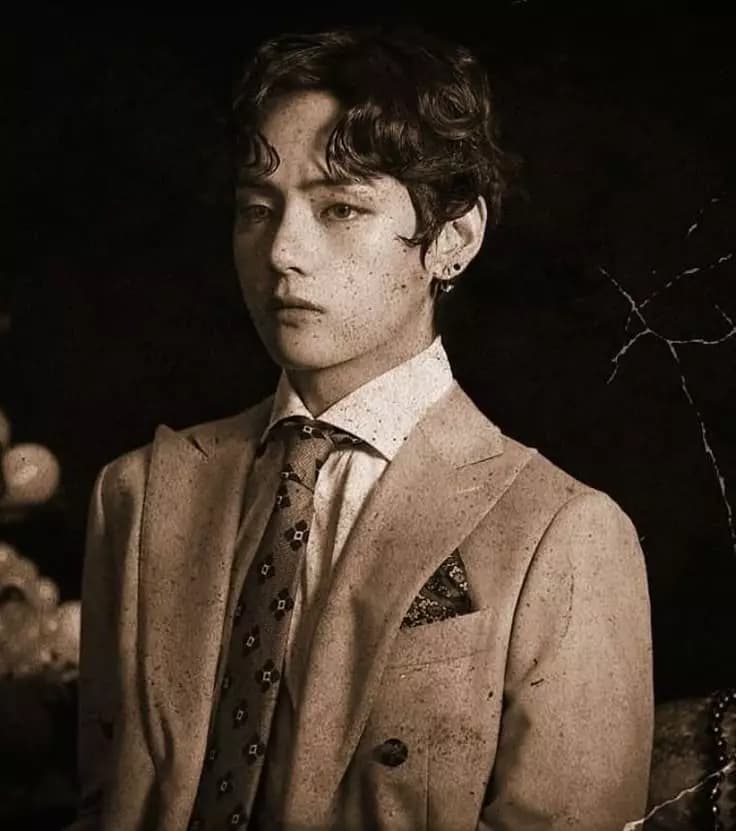 Kim Taehyung thumbnail