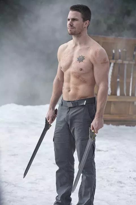 Oliver queen  thumbnail