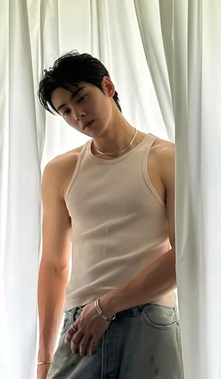 Chan eun-woo thumbnail