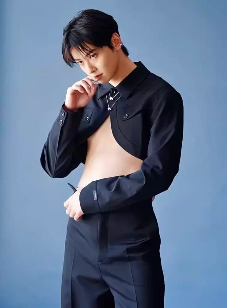 Cha Eun Woo thumbnail