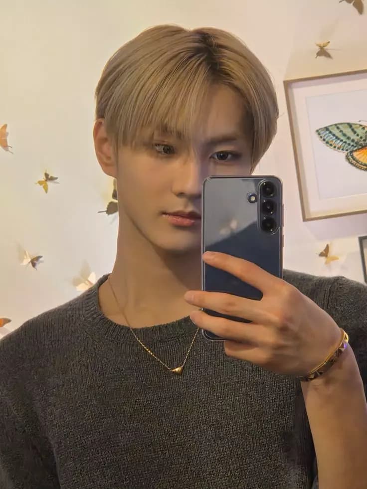 Jungwon  thumbnail
