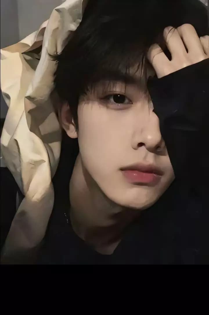 Young min thumbnail