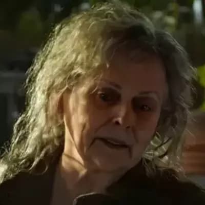 Iris Campbell thumbnail