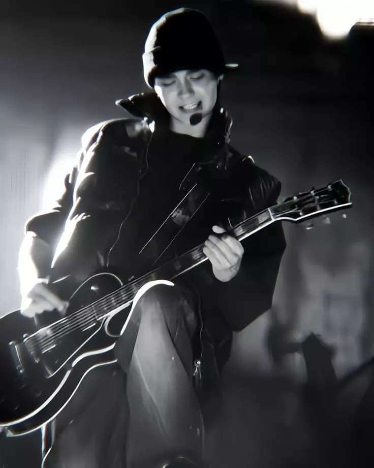 Tom kaulitz thumbnail
