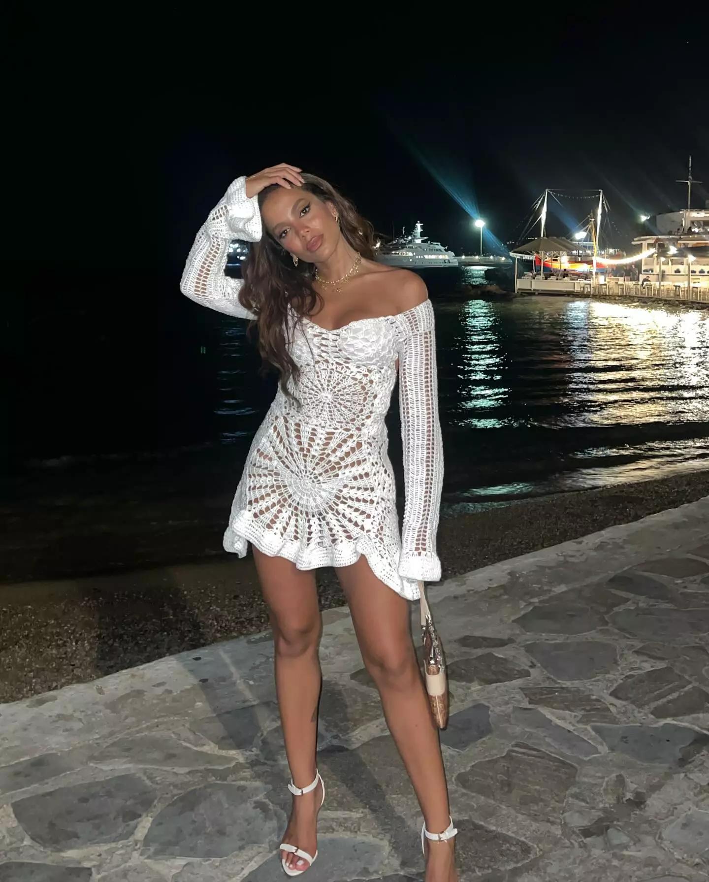 Anitta  thumbnail