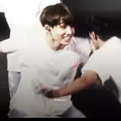 Jeon Jungkook thumbnail