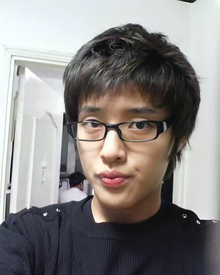 Kang Ha-Neul thumbnail