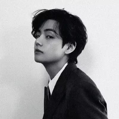 Kim Taehyung thumbnail