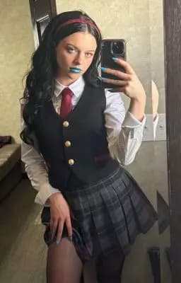 Kira thumbnail