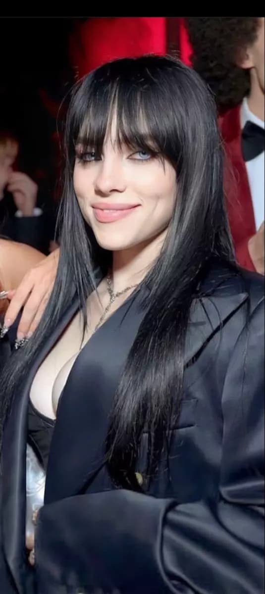 Billie Eilish*•° thumbnail