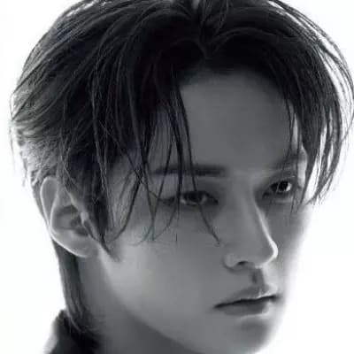 Lee know  thumbnail