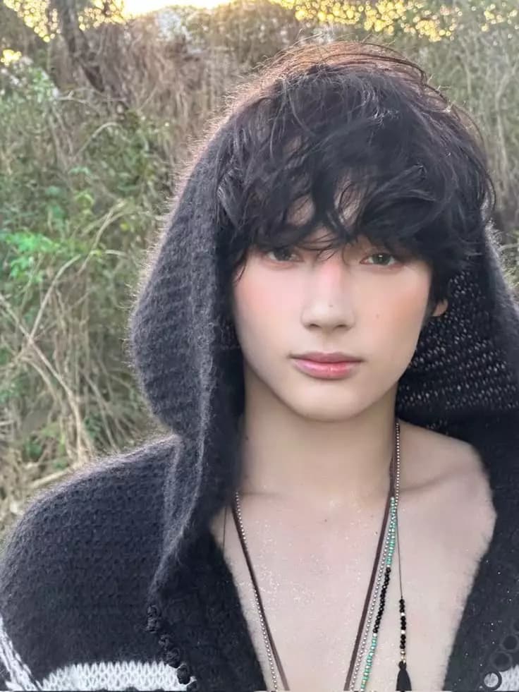 Hueningkai thumbnail