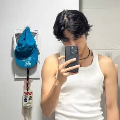 Lee Jongwon thumbnail