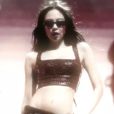 Jennie Kim (GL) thumbnail