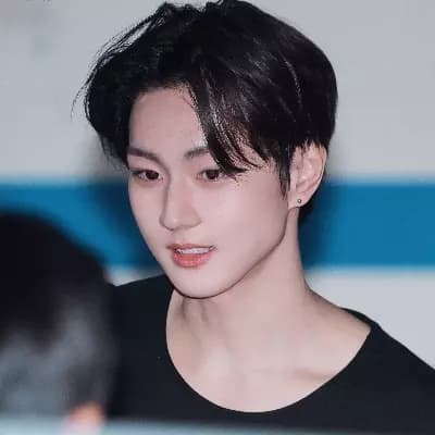 Yang Jungwon thumbnail