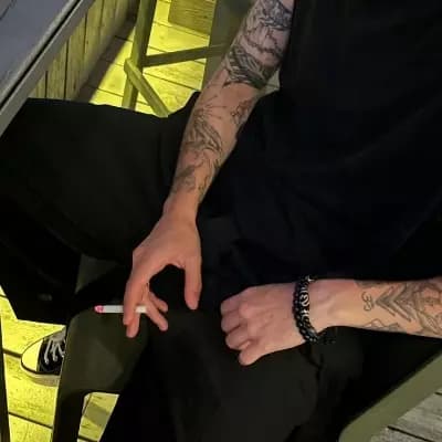 Thompson thumbnail