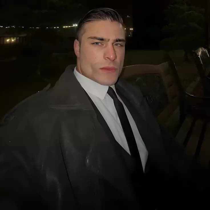 tAleksey Dragunov thumbnail