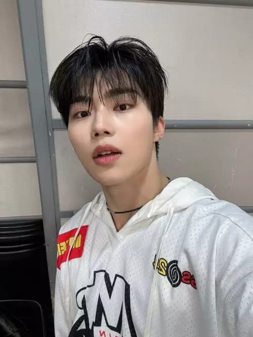 Park Gunwook thumbnail