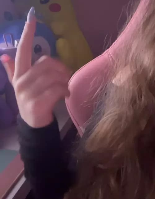 Lily thumbnail