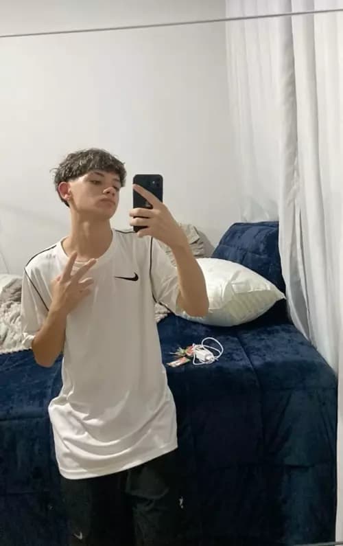 ugly nerd (lucas) thumbnail