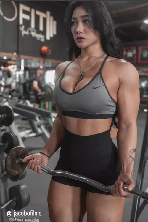 Case: Female Biceps thumbnail