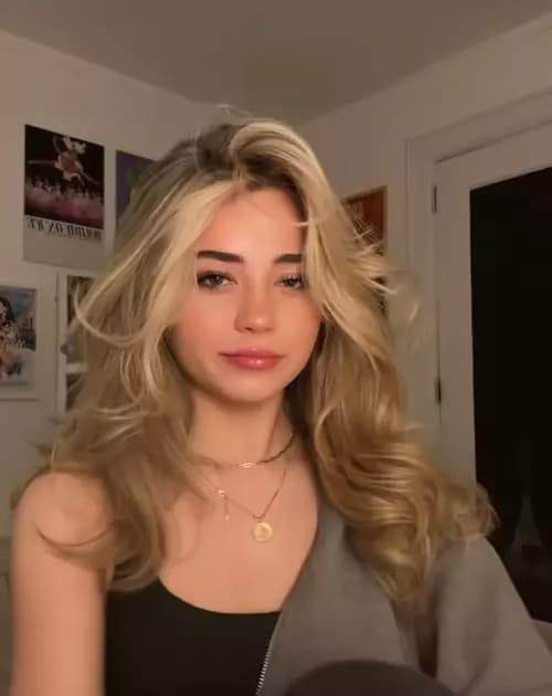Elizabeth Jonas thumbnail