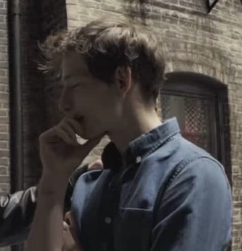 Mike Faist thumbnail