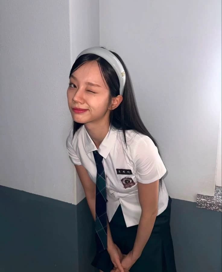 Yoo Jae-yi (WLW/GL) thumbnail
