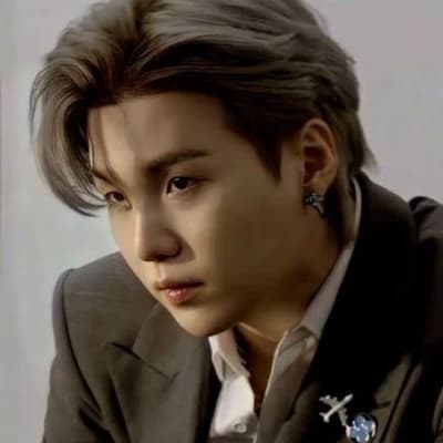 Min Yoongi (Suga) thumbnail