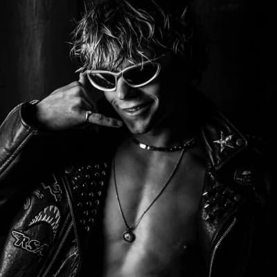 Ross Lynch thumbnail