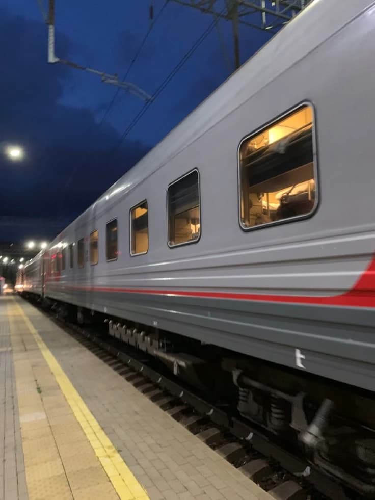 Busan train thumbnail