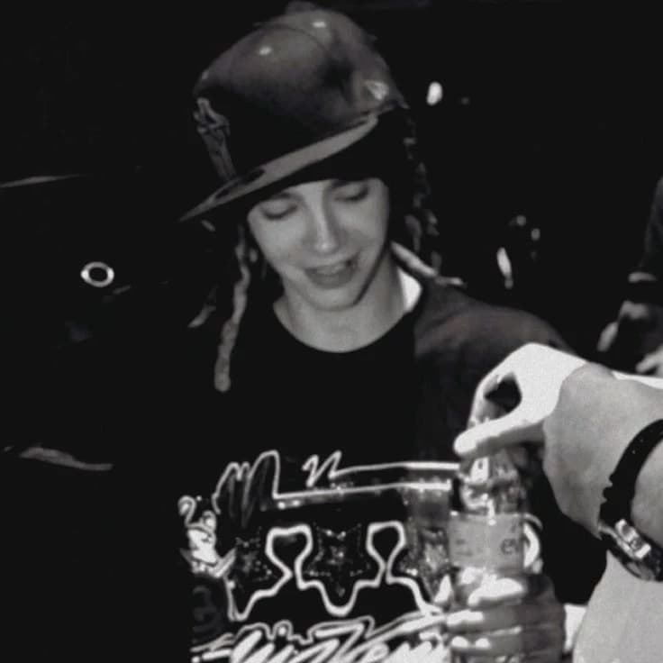 Tom Kaulitz thumbnail