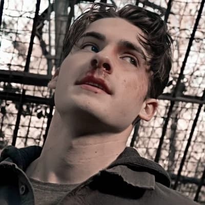 Theo Raeken thumbnail