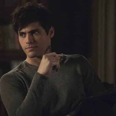 Alexander "Alec" Lightwood thumbnail